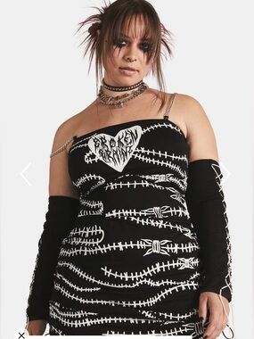 SOLD-OUT Dolls Kill x Broken Brainz Can’t Conform Goth Barbed Wire Mini Dress 2X